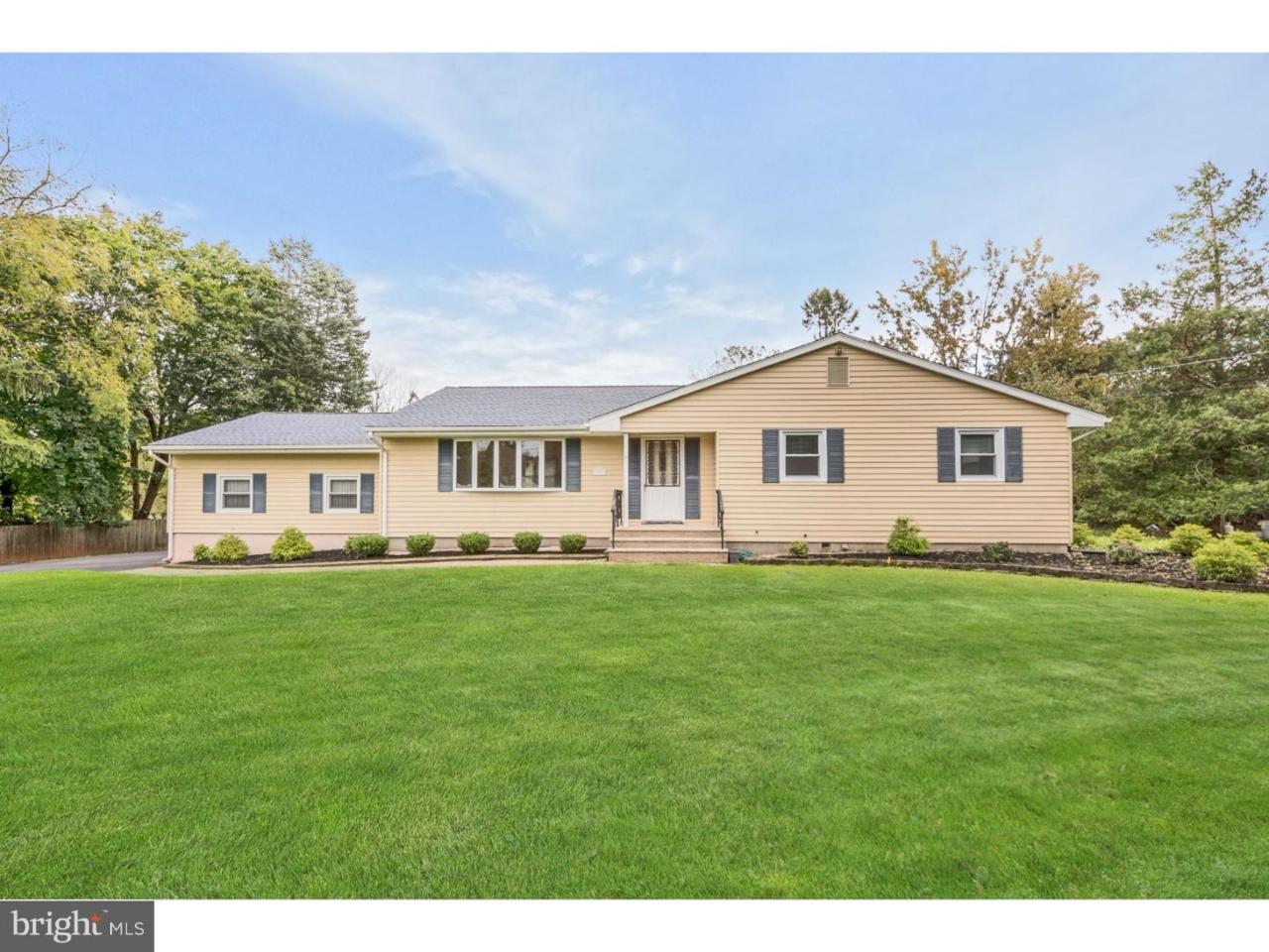 7 Heather Lane - Photo 1