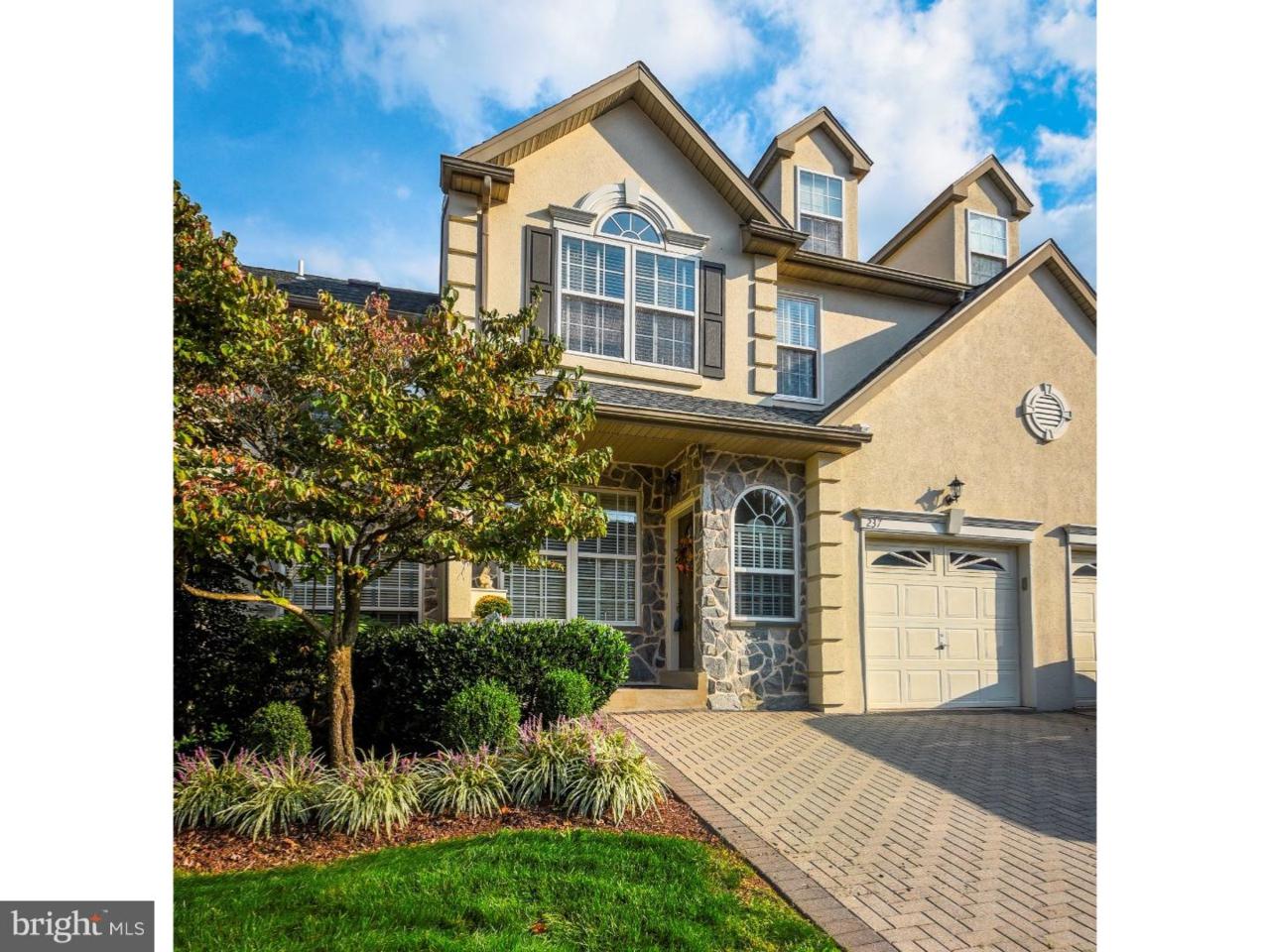 237 Center Point Lane - Photo 1