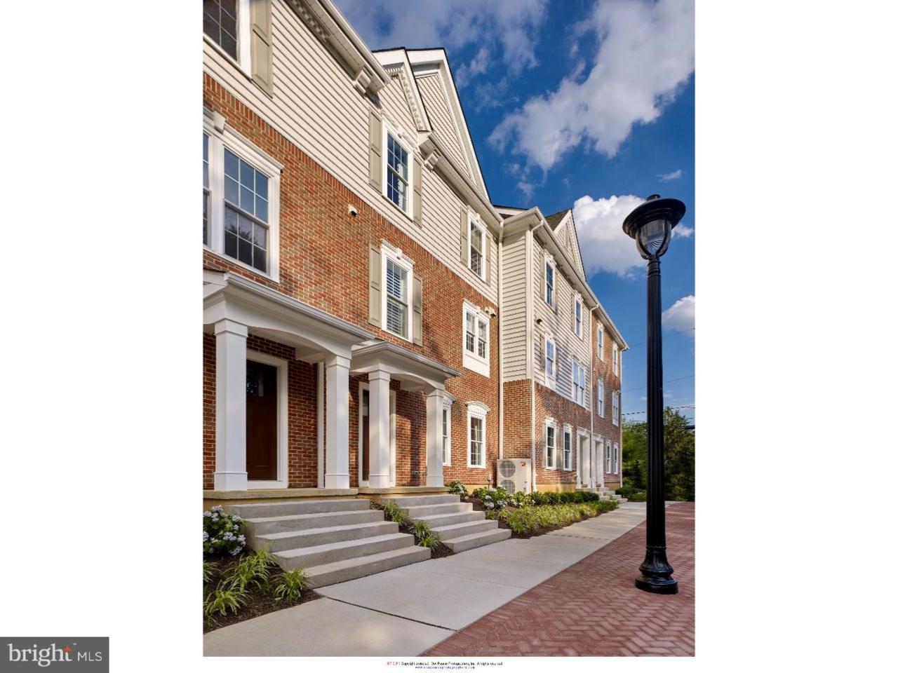 23 Village Square - Photo 1