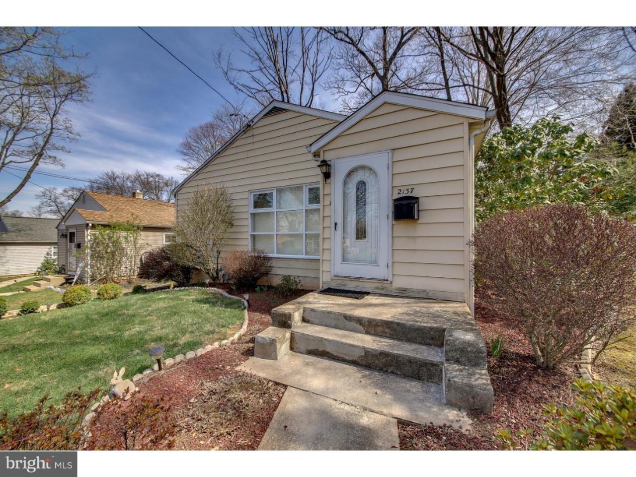 2137 Myrtlewood Avenue - Photo 1