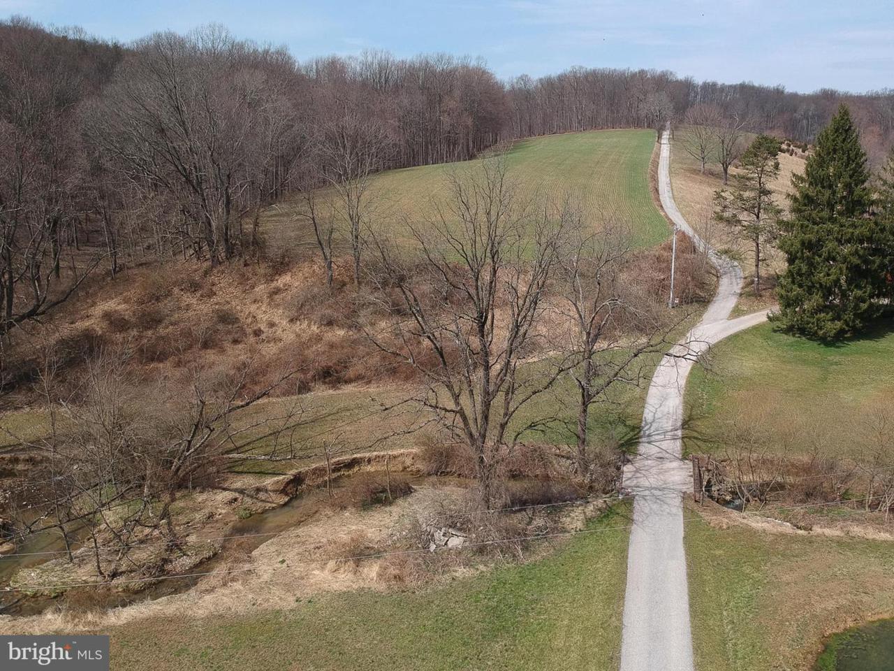 Geeting Road - Photo 1