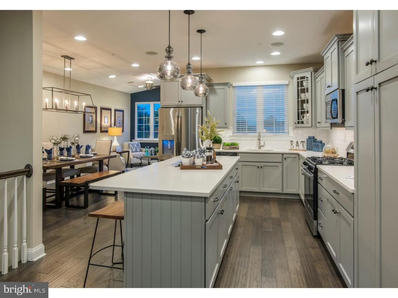 137 Woodwinds Drive - Photo 1
