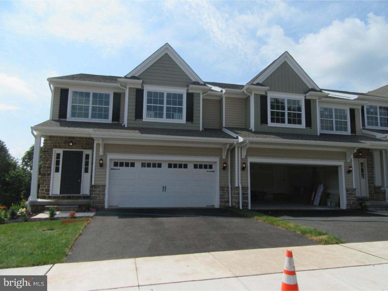 140 Glenwood Avenue - Photo 1