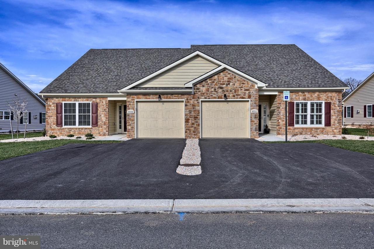 9732 Cobble Stone Court - Photo 1
