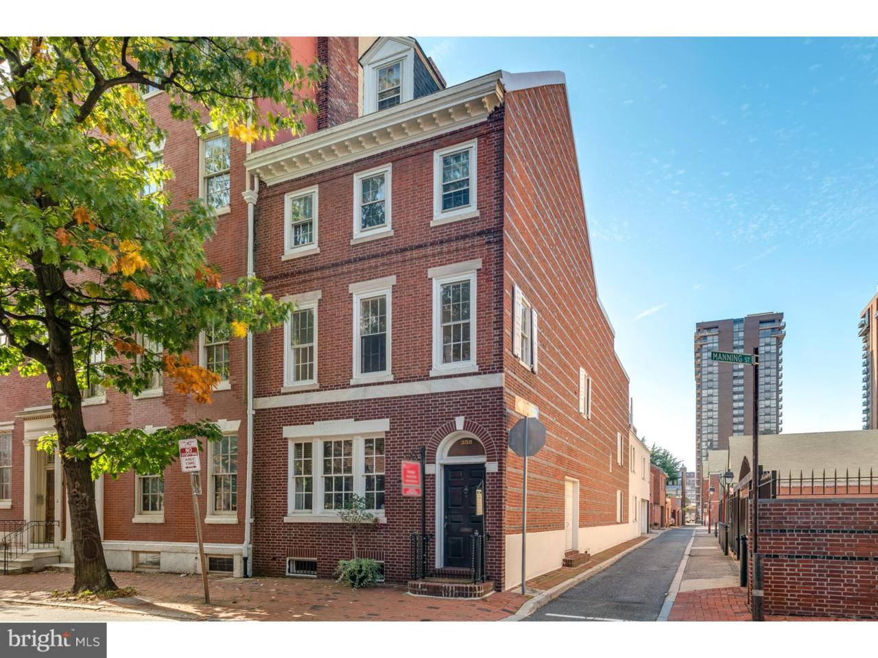258 4TH Street - Photo 1