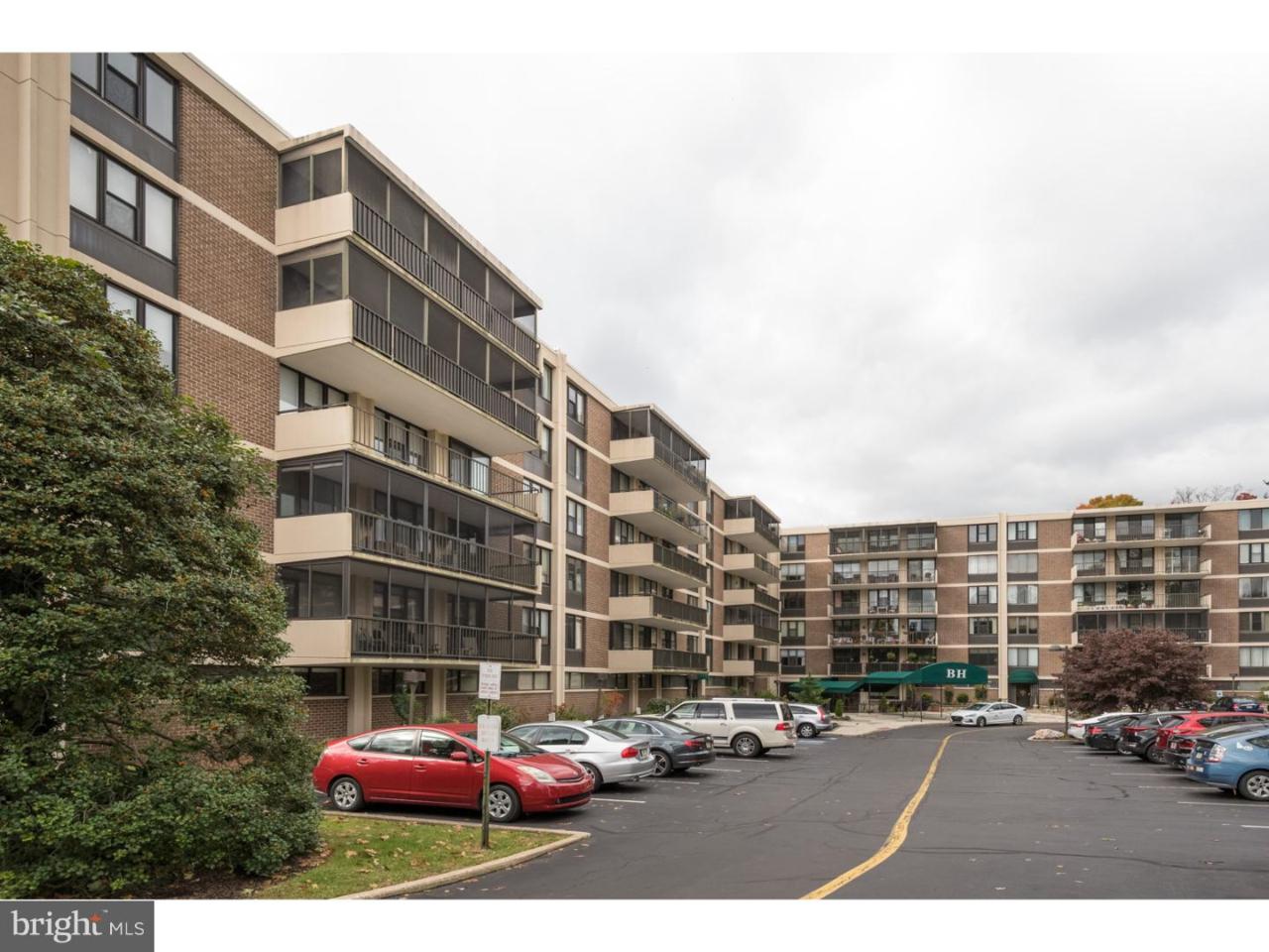8302 Old York Road - Photo 1