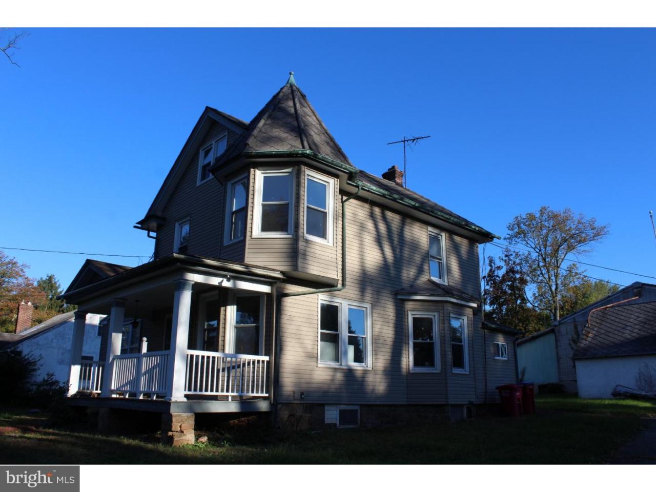 15 Woodlyn Avenue - Photo 1