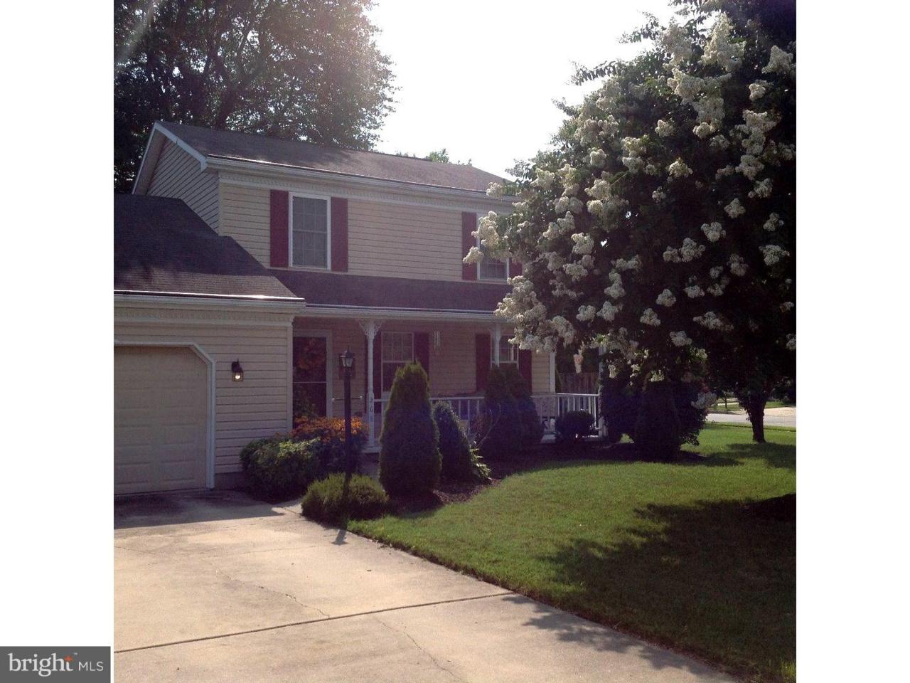 208 Caroline Place - Photo 1