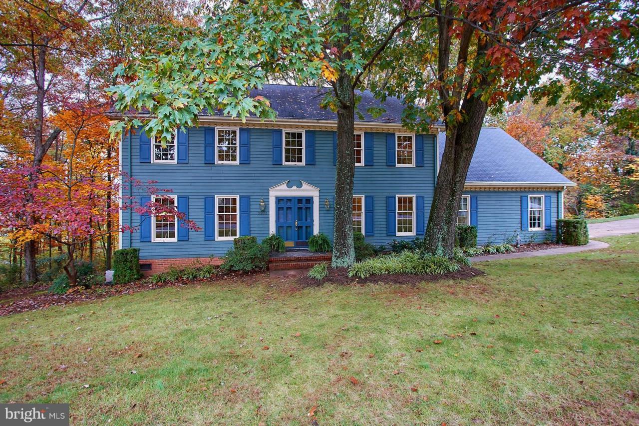 9602 Gladstone Street - Photo 1