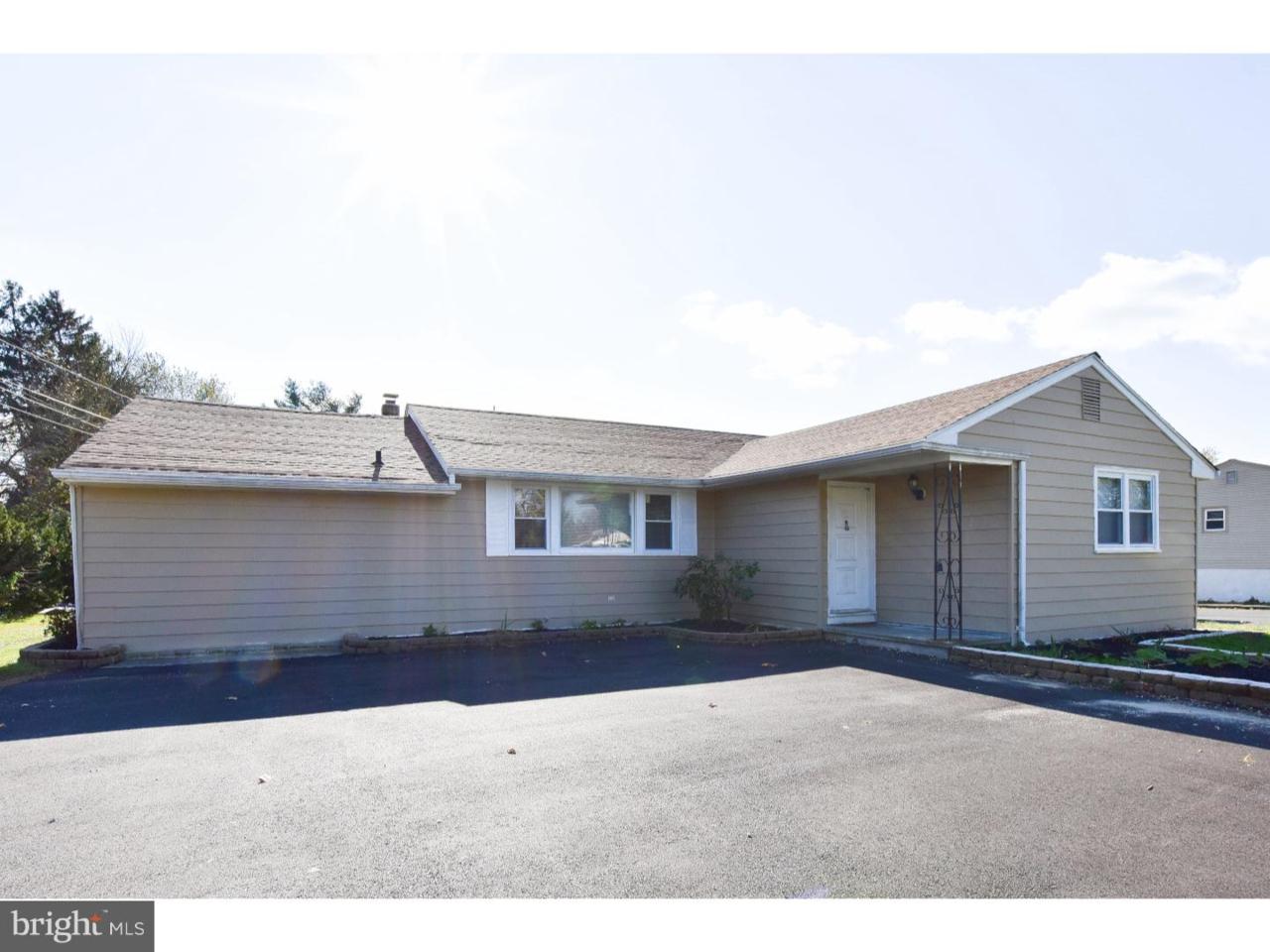268 Greentree Road - Photo 1