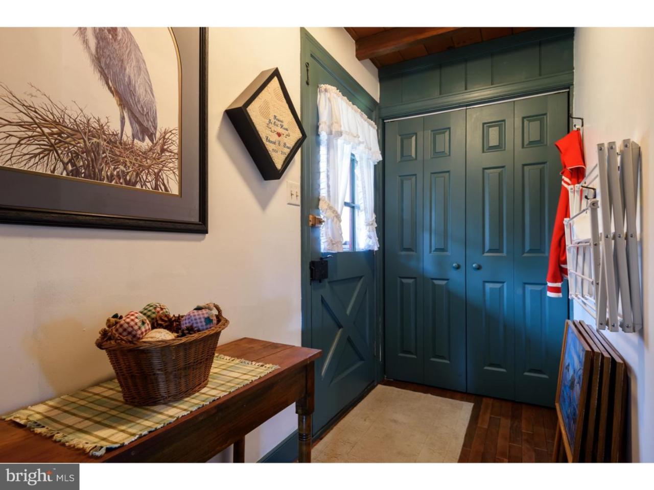 568 Deerwood Lane - Photo 1