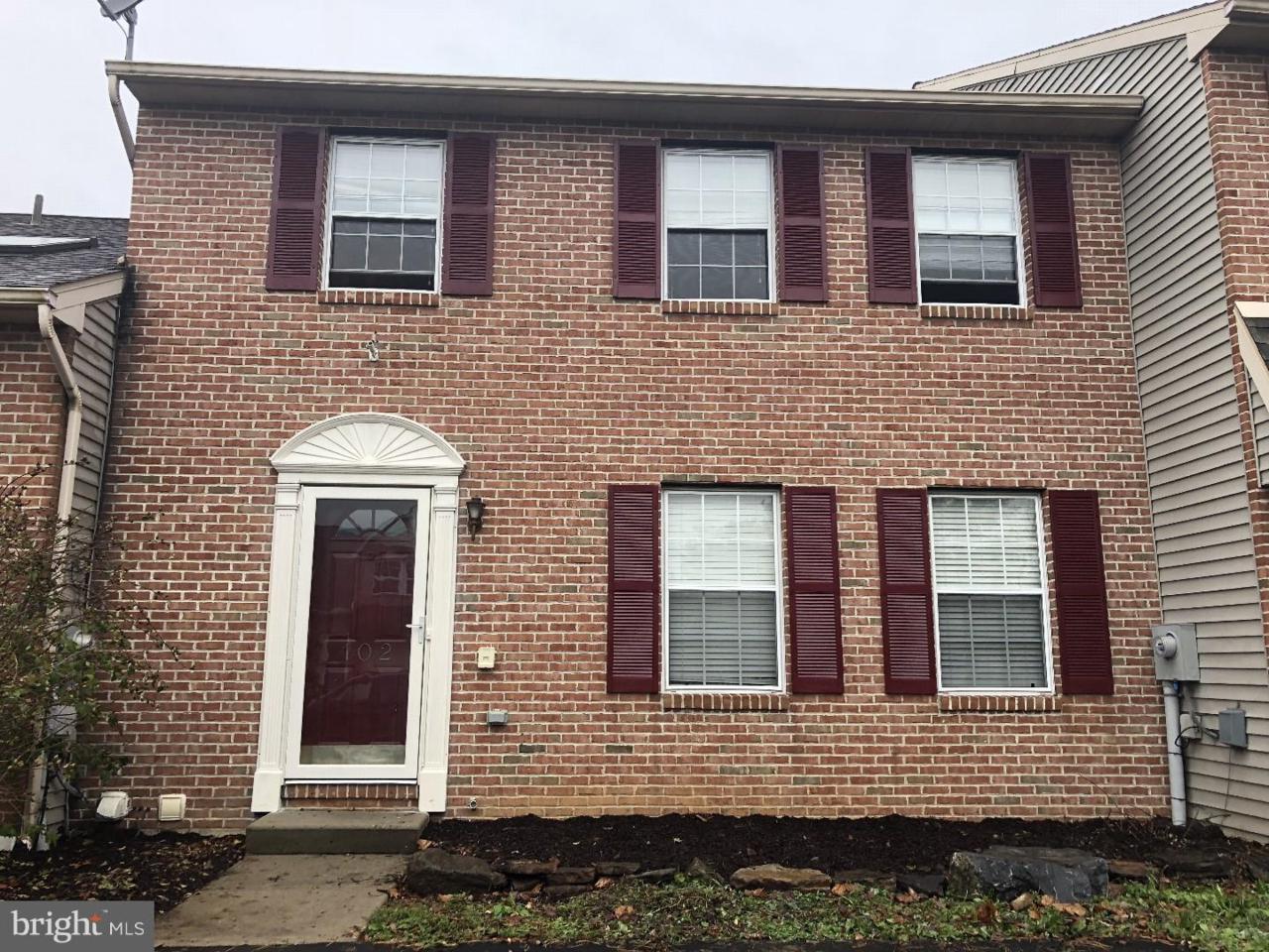 102 Independence Court - Photo 1