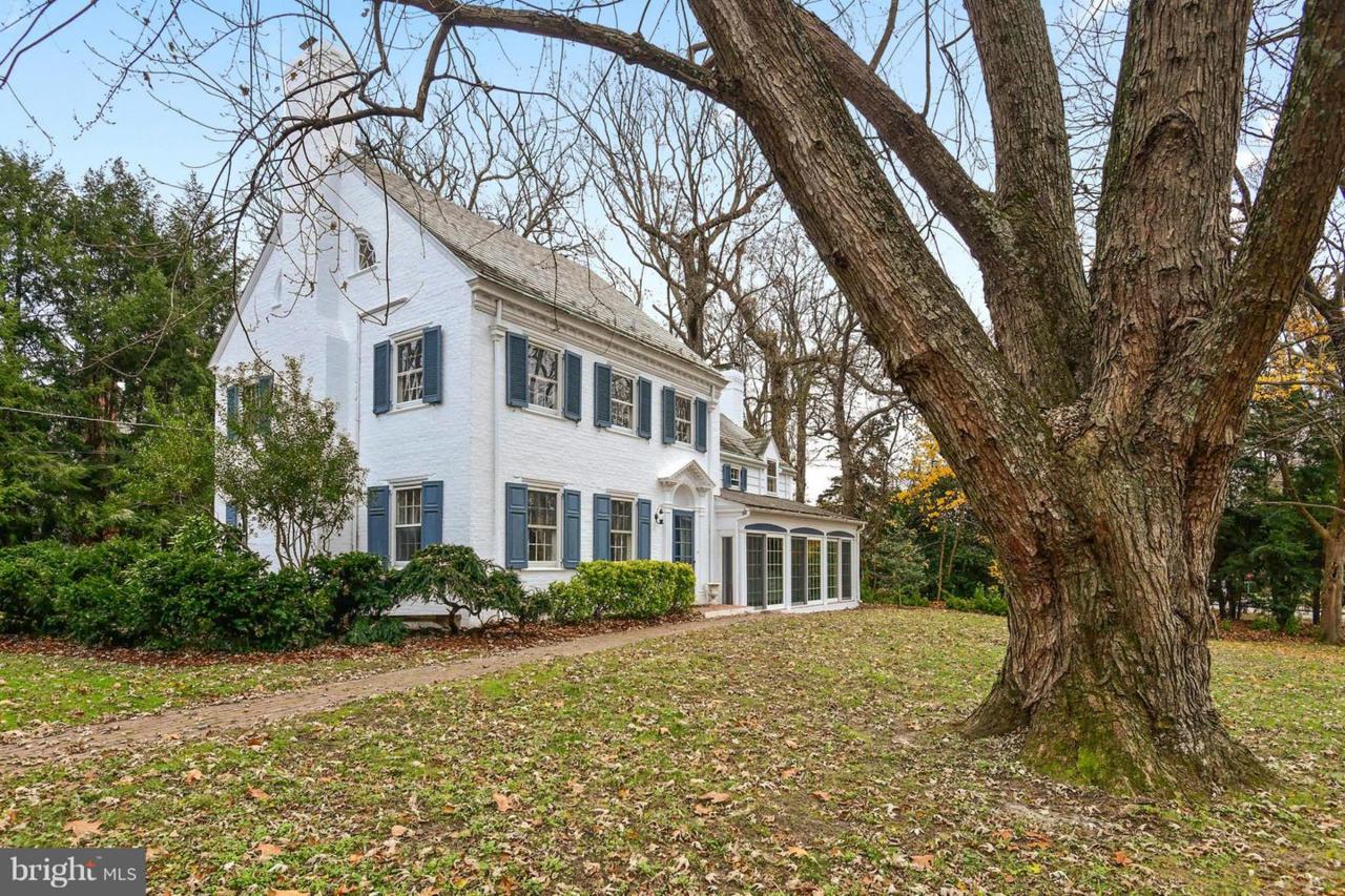 507 Park Avenue - Photo 1