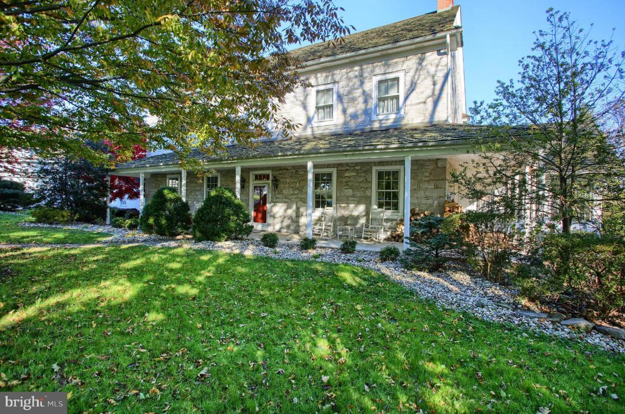 311 Skyport Road - Photo 1