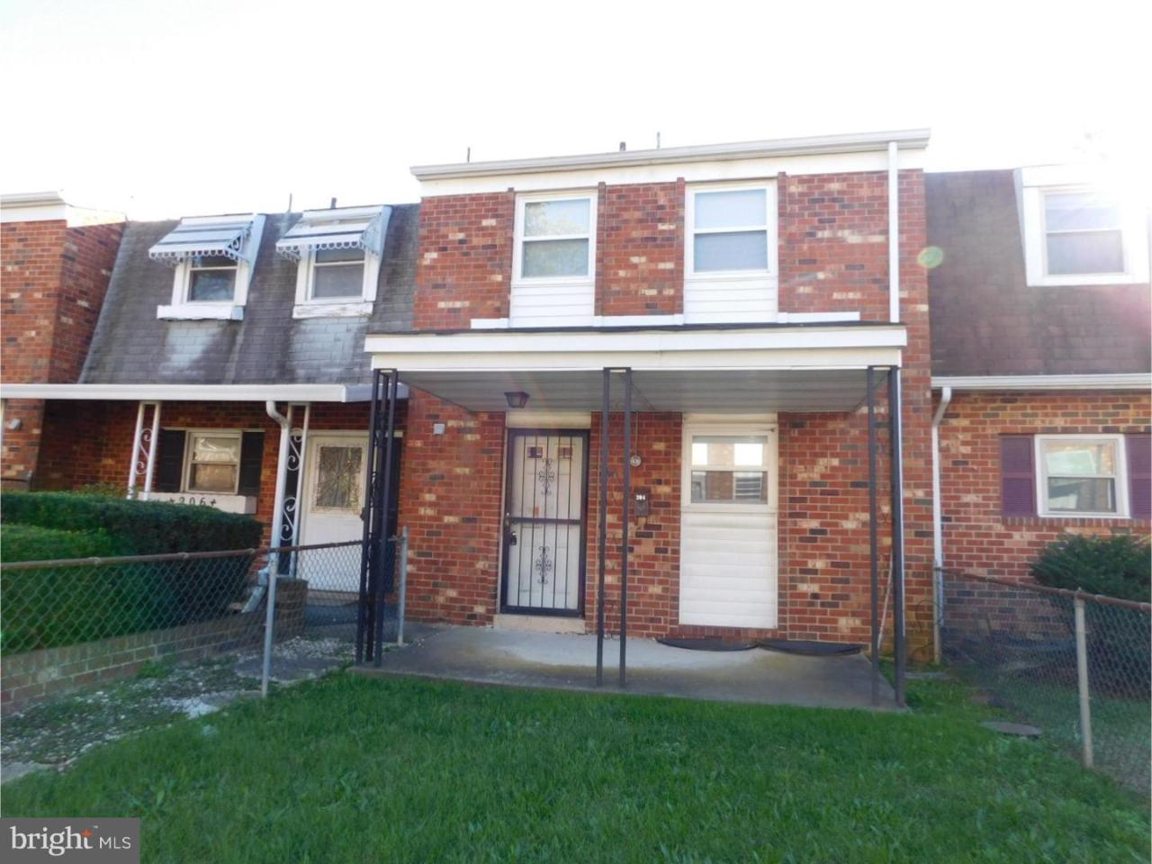 204 Monroe Street - Photo 1