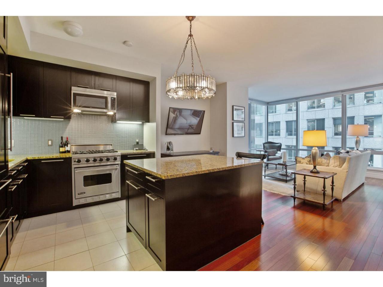 1414 Penn Square - Photo 1