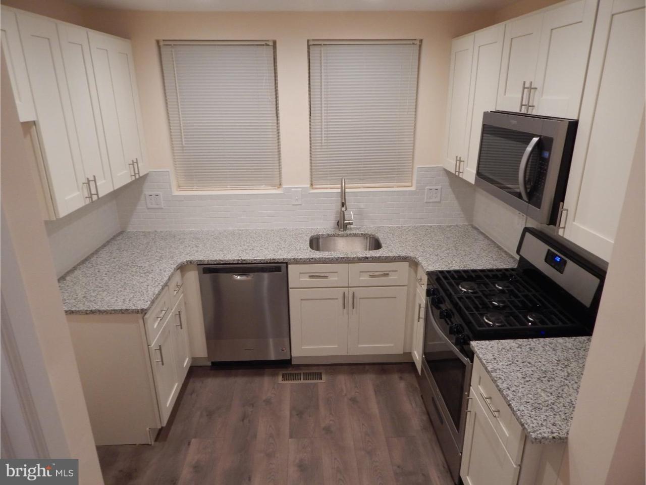 1152 Woodlawn Avenue - Photo 1