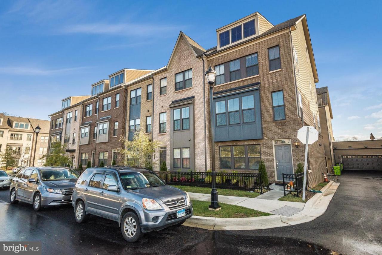 6637 Rhode Island Avenue - Photo 1