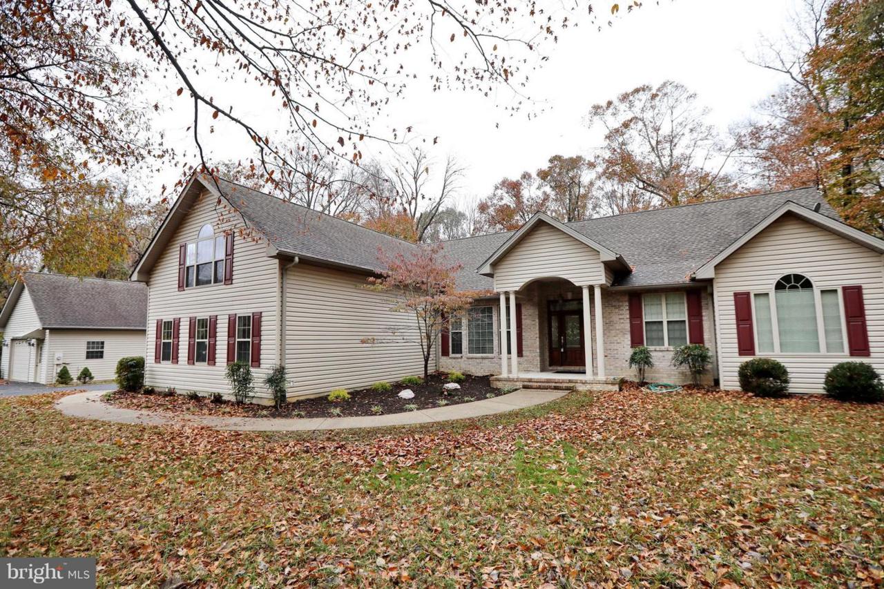 15401 Jamies Way - Photo 1