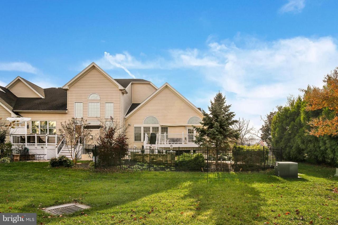 42952 Chancery Terrace - Photo 1