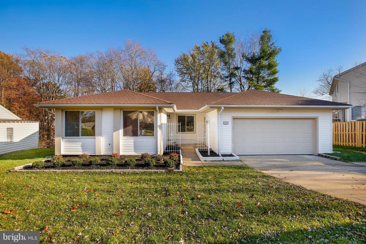 6109 Virgo Court - Photo 1