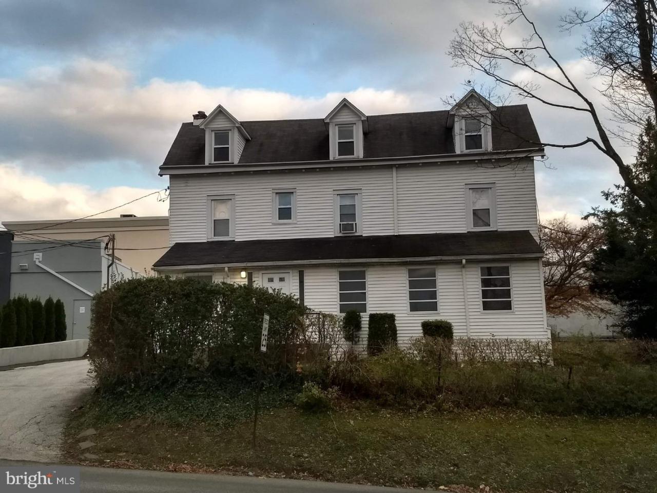 135 Sugartown Road - Photo 1