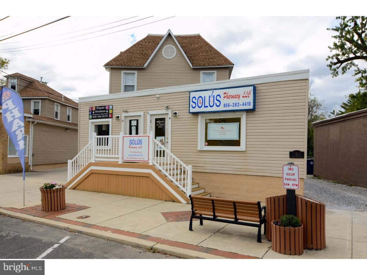 805 Atlantic Avenue - Photo 1