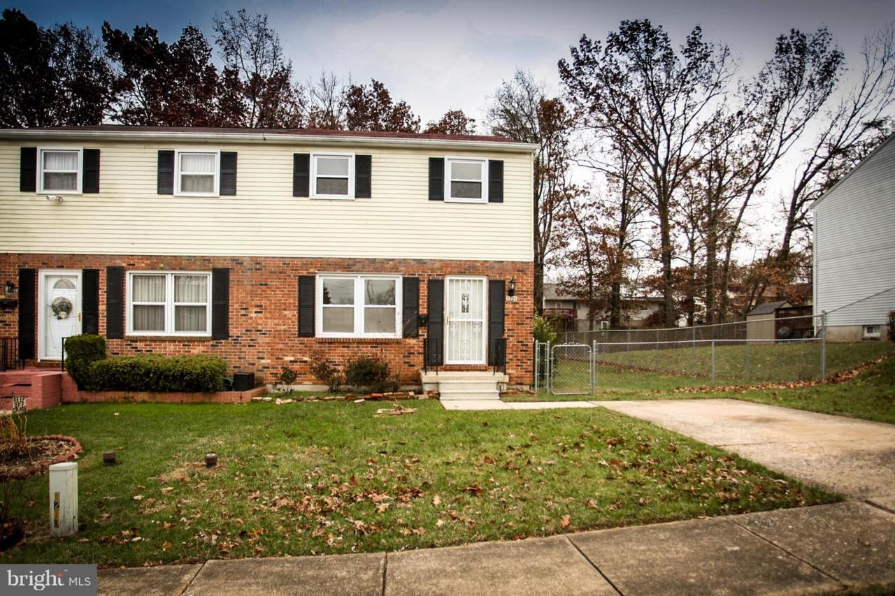 3201 Windsor Boulevard - Photo 1