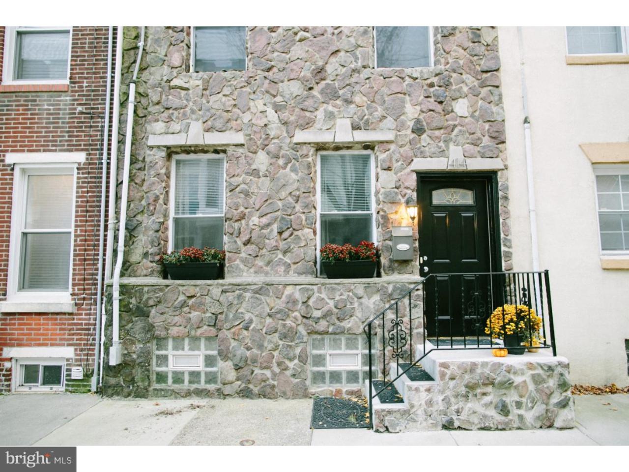 414 Manton Street - Photo 1