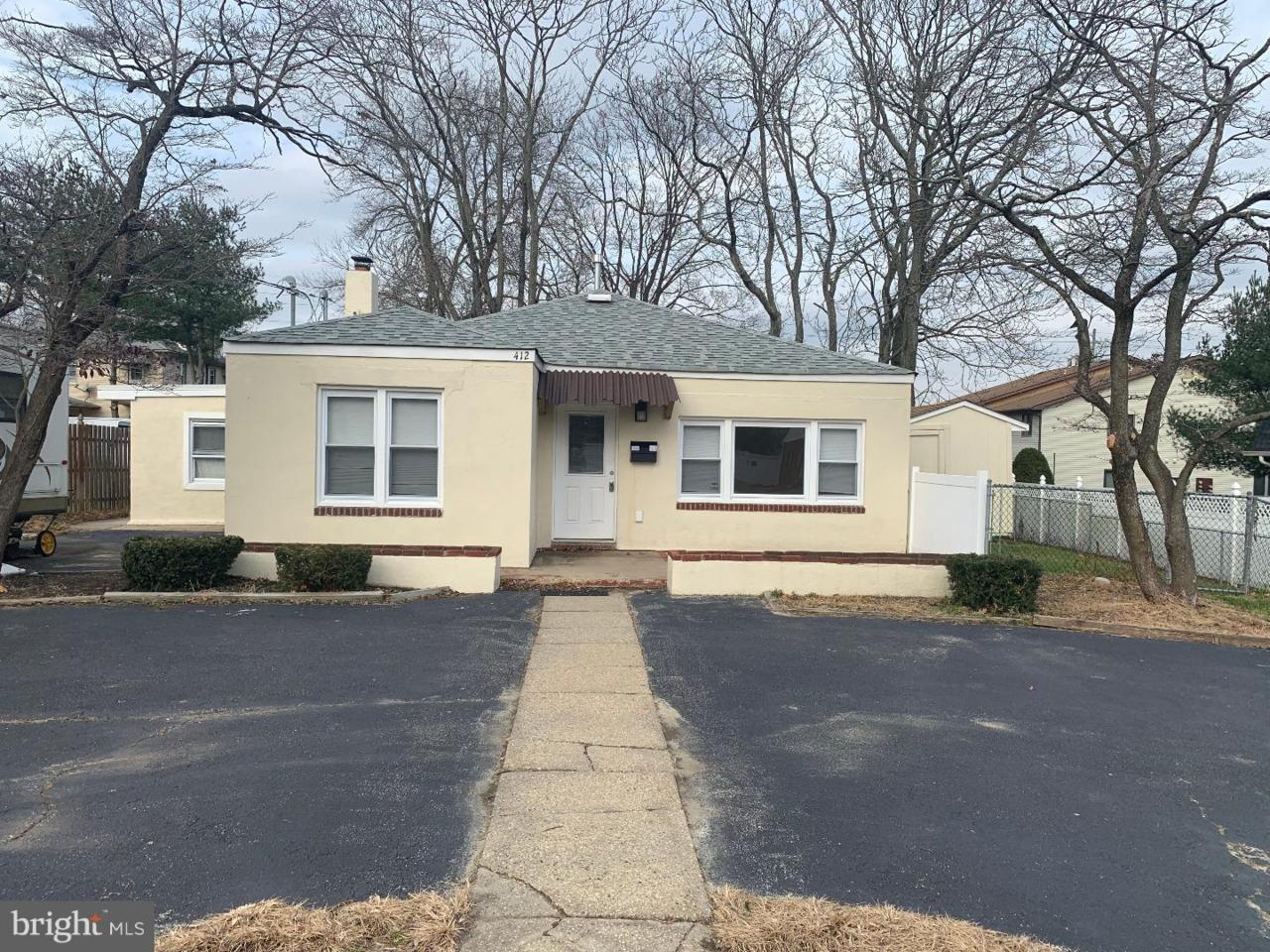 412 Holly Avenue - Photo 1