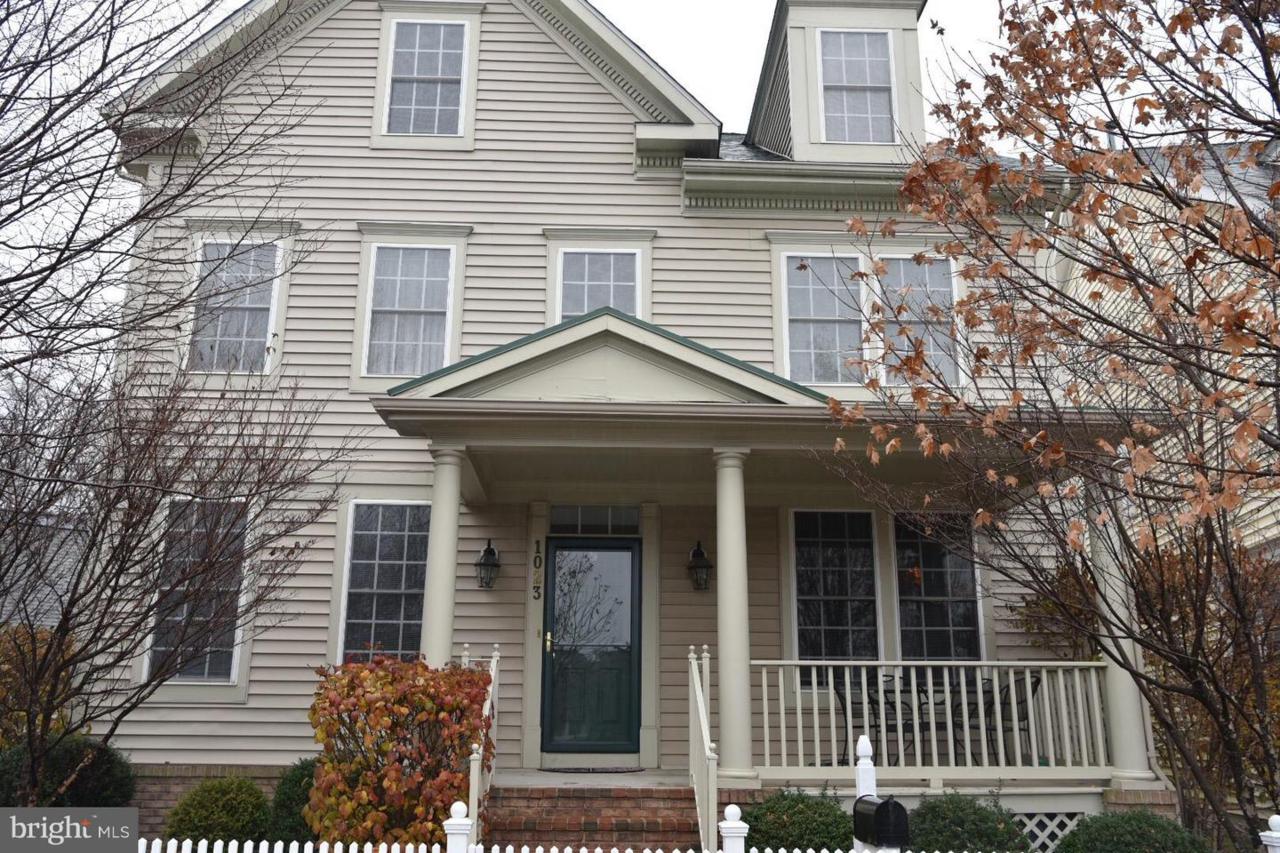 1023 Pleasant Circle - Photo 1