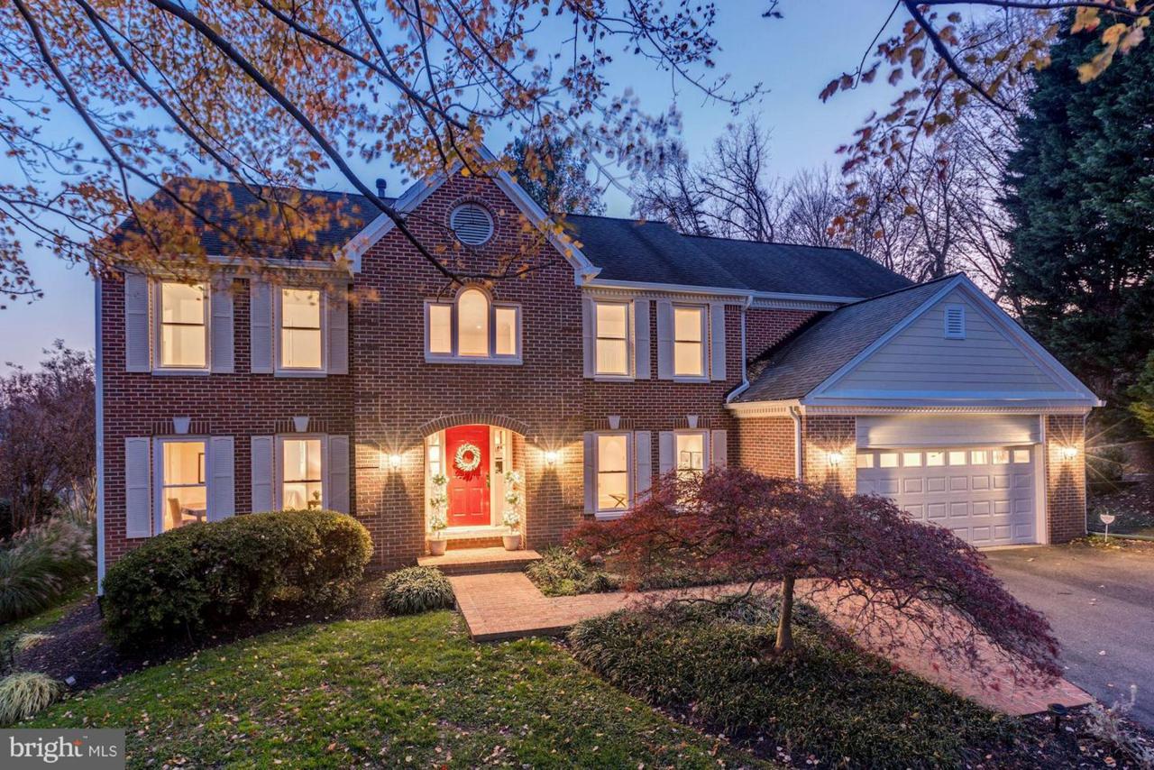 1702 Chesterbrook Vale Court - Photo 1