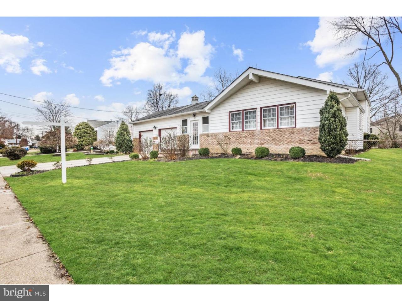 703 Endicott Avenue - Photo 1