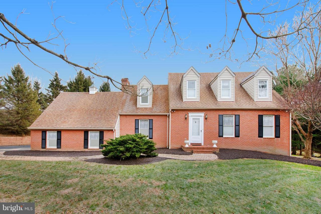5109 Meadowview Drive - Photo 1