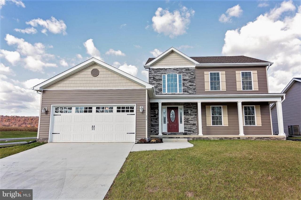 114 Brant Lane - Photo 1