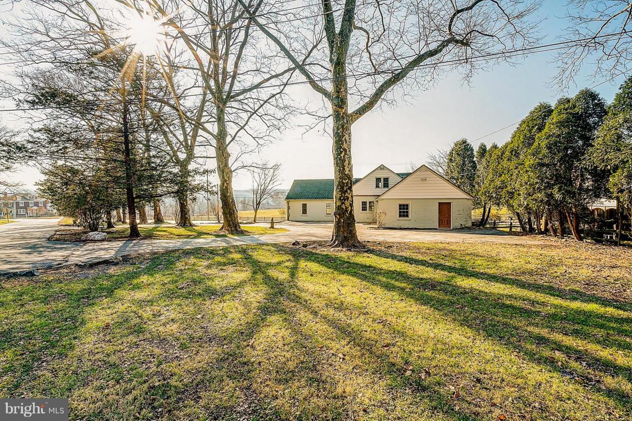 6 Hallowell Avenue - Photo 1