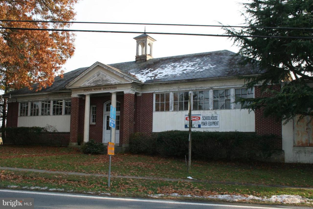 3340 Main Street - Photo 1