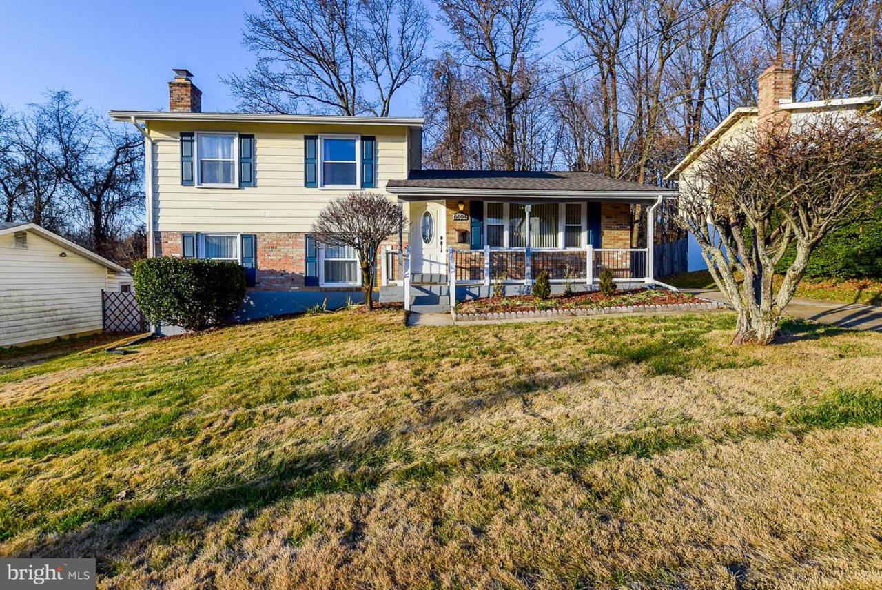6604 Weston Avenue - Photo 1