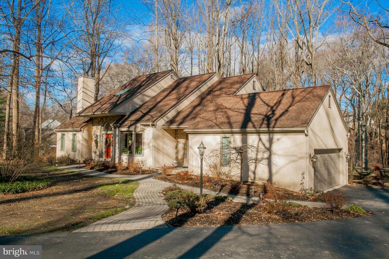 8 Beechwood Circle - Photo 1