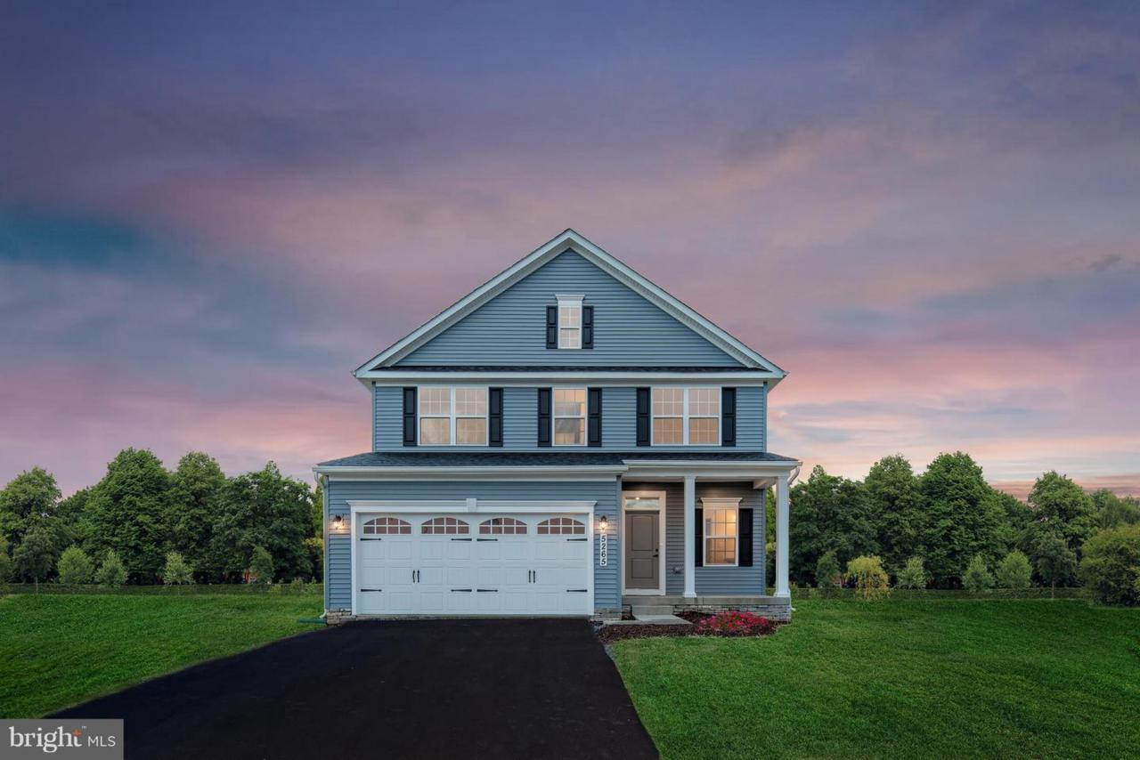 266 Meadow Creek Drive - Photo 1