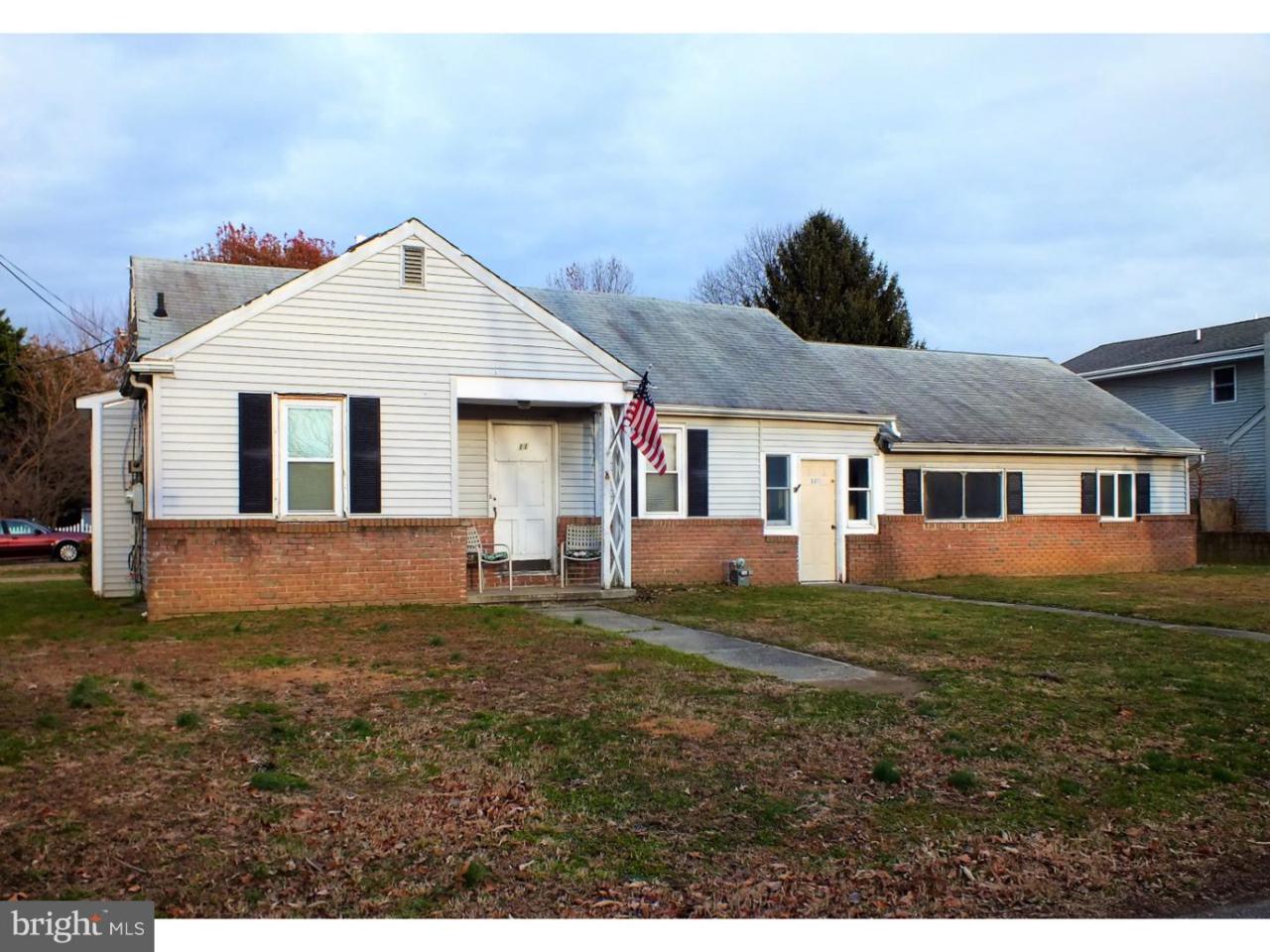 11 3RD Avenue - Photo 1
