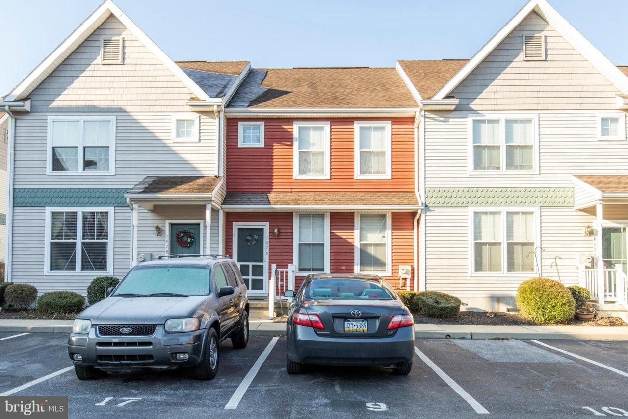 1076 Merchant Street - Photo 1