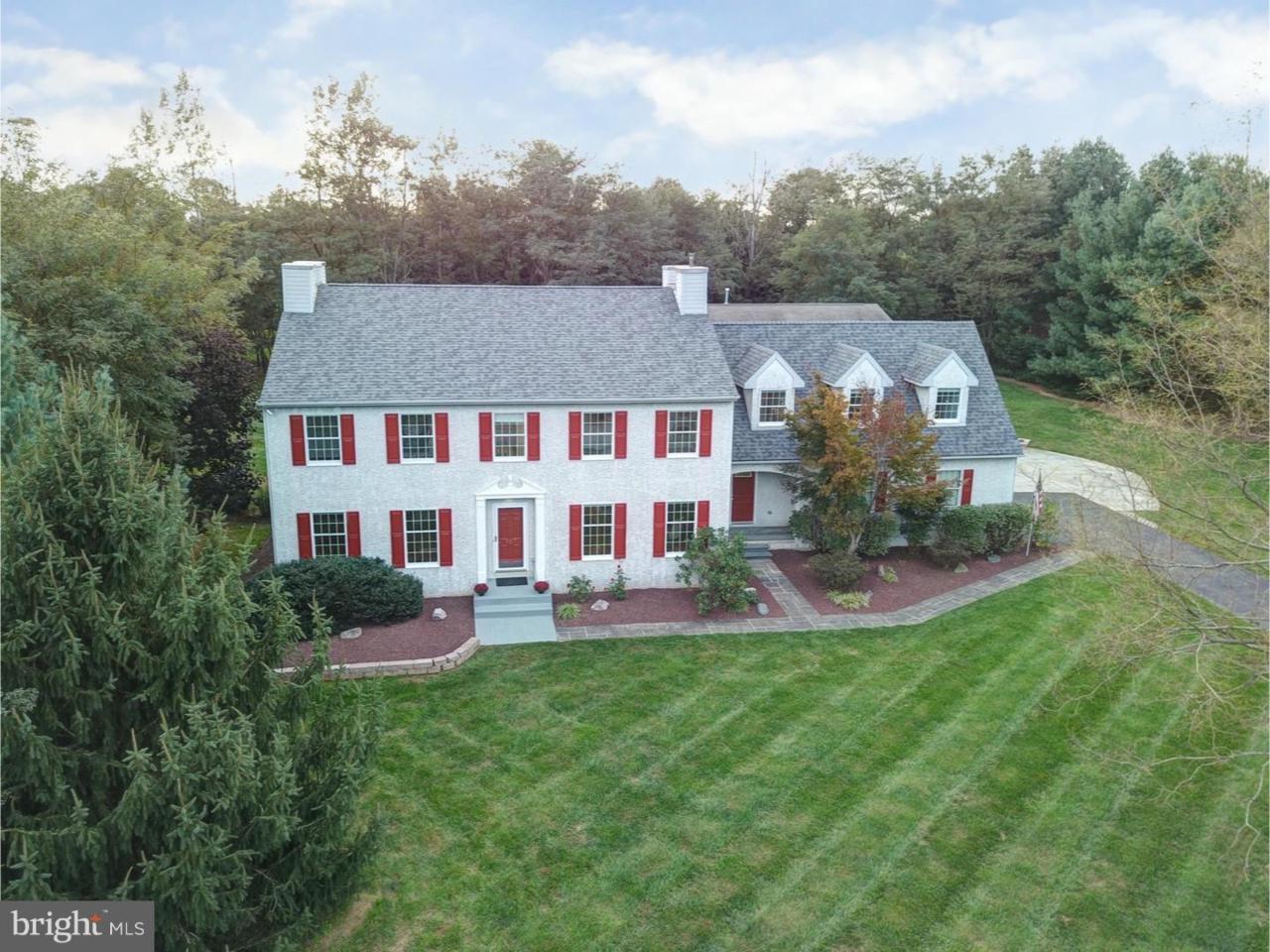 127 Nantucket Drive - Photo 1