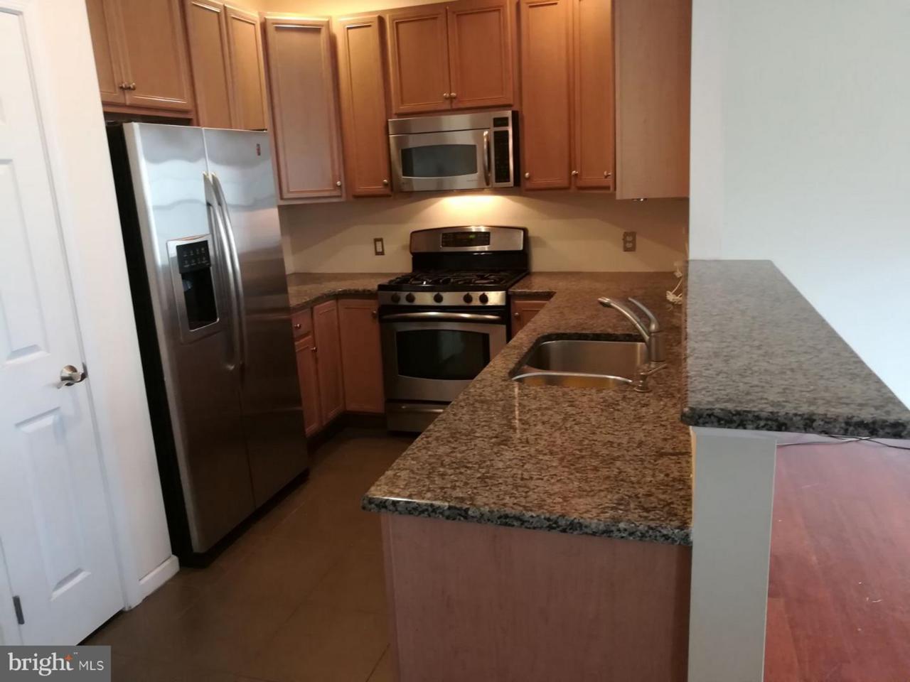3159 Thompson Street - Photo 1