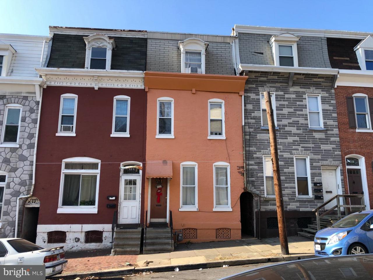 222 13TH Street - Photo 1
