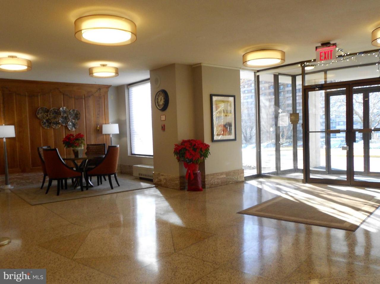 1121 University Boulevard - Photo 1