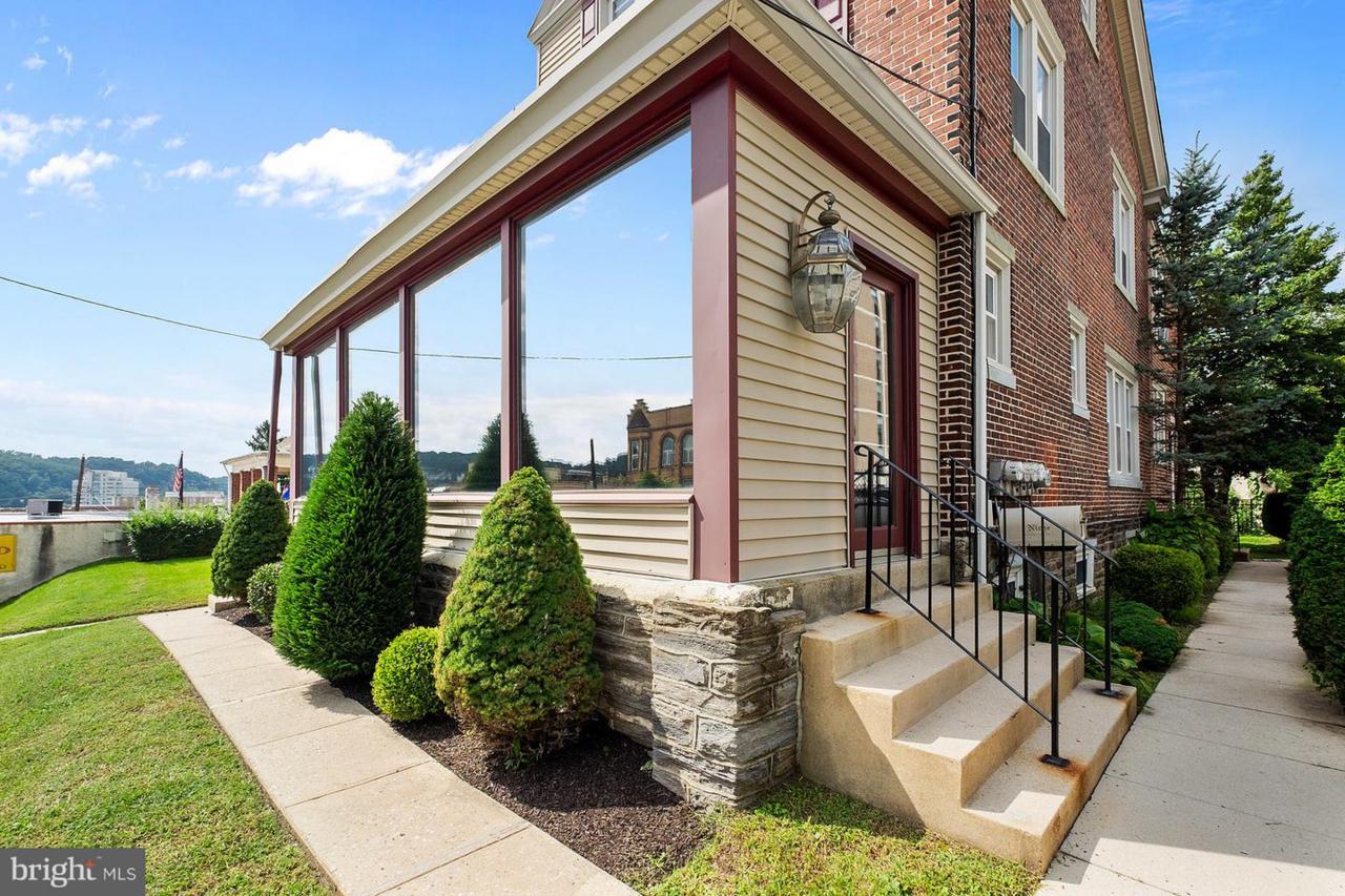 214 Fayette Street - Photo 1