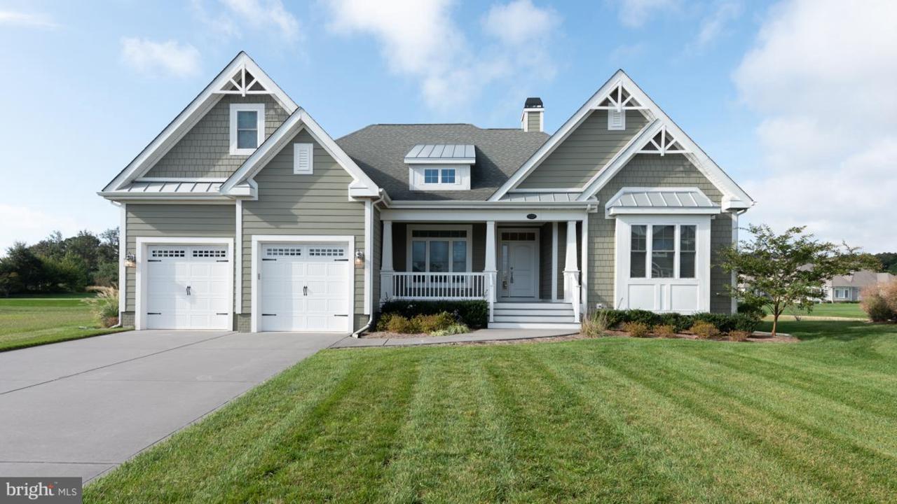 33205 Mariners Avenue - Photo 1