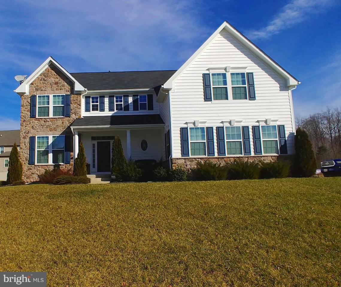3524 Linden Grove Drive - Photo 1