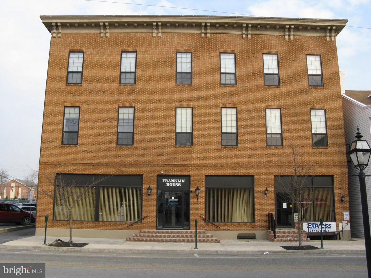 11 N. Carlisle Street, Unit B-1 - Photo 1
